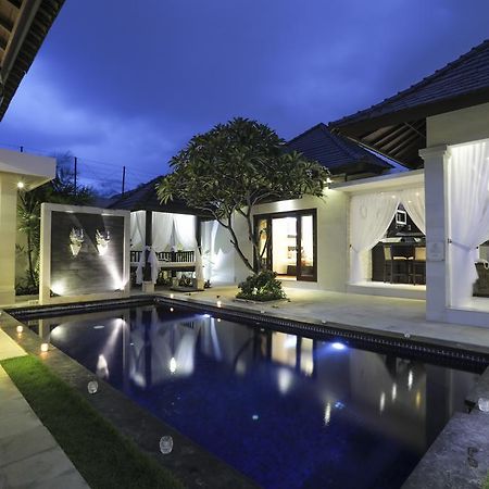 Blue Marlin Legian Villa Εξωτερικό φωτογραφία