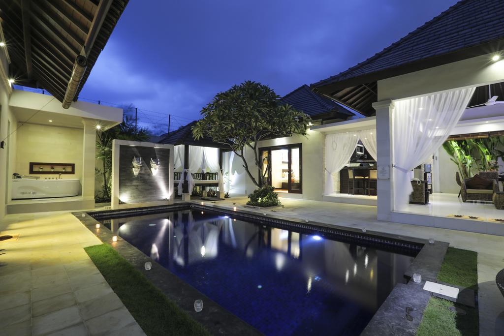 Blue Marlin Legian Villa Εξωτερικό φωτογραφία